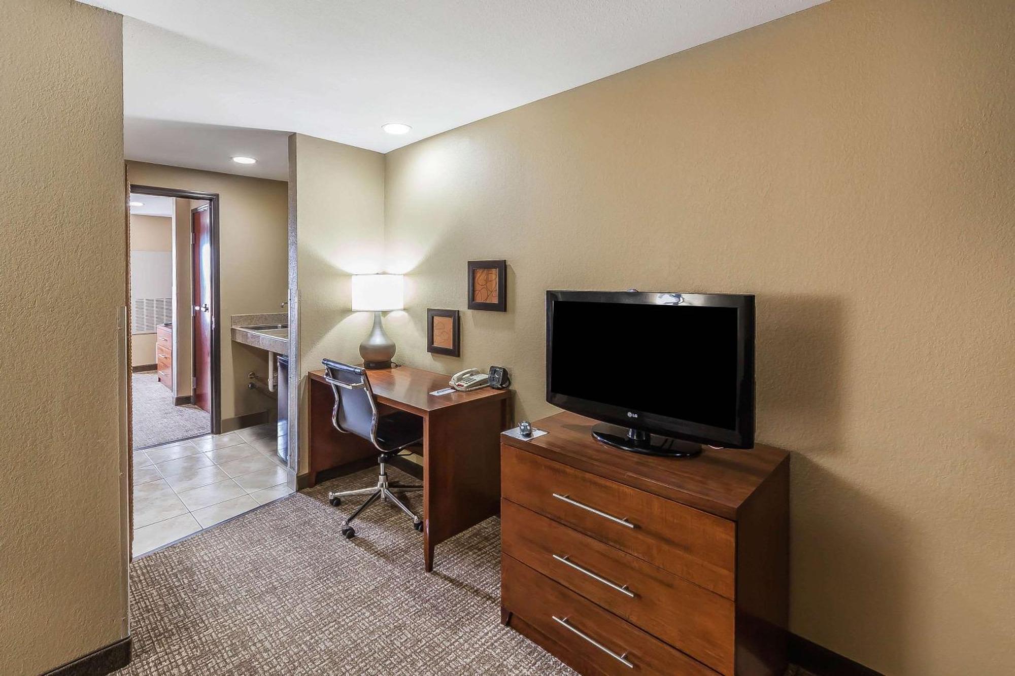 Comfort Suites Yukon - Sw Oklahoma City Exteriör bild